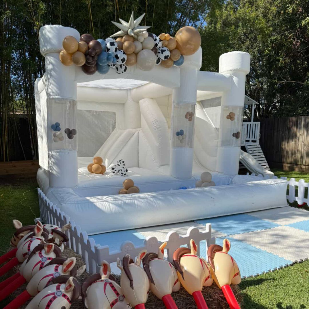 White Jumping Castle + Slide & Ballpit – 4m x 4m