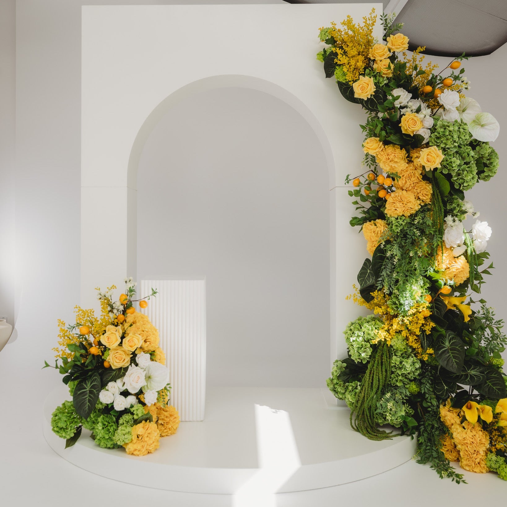 2.5m Squared Open Arch - White Only