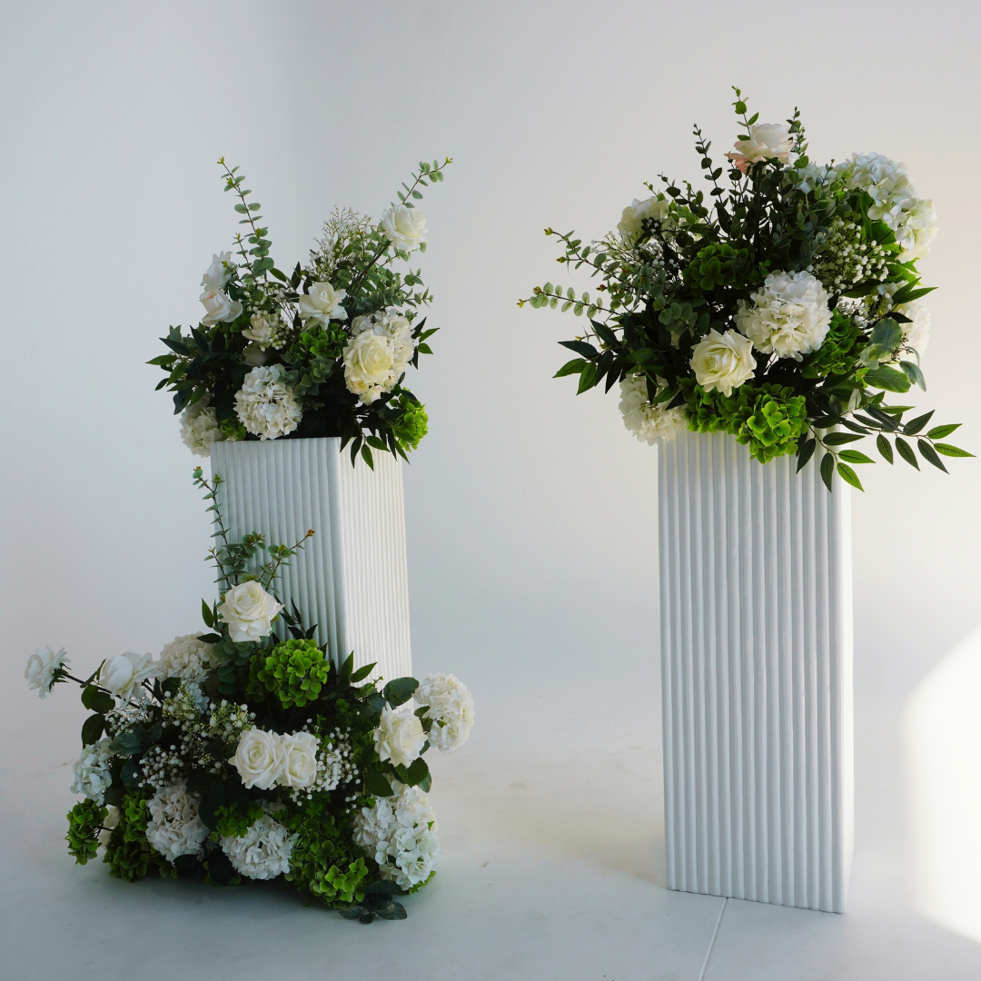 Statement Ceremony Plinth & Floral Package