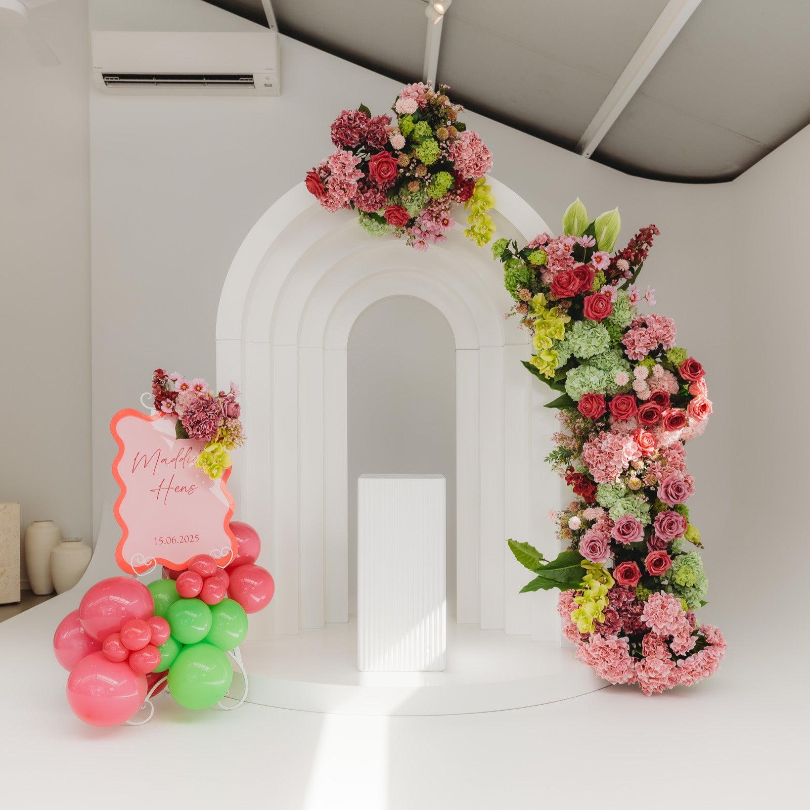 5D Stepped Arch - White Only
