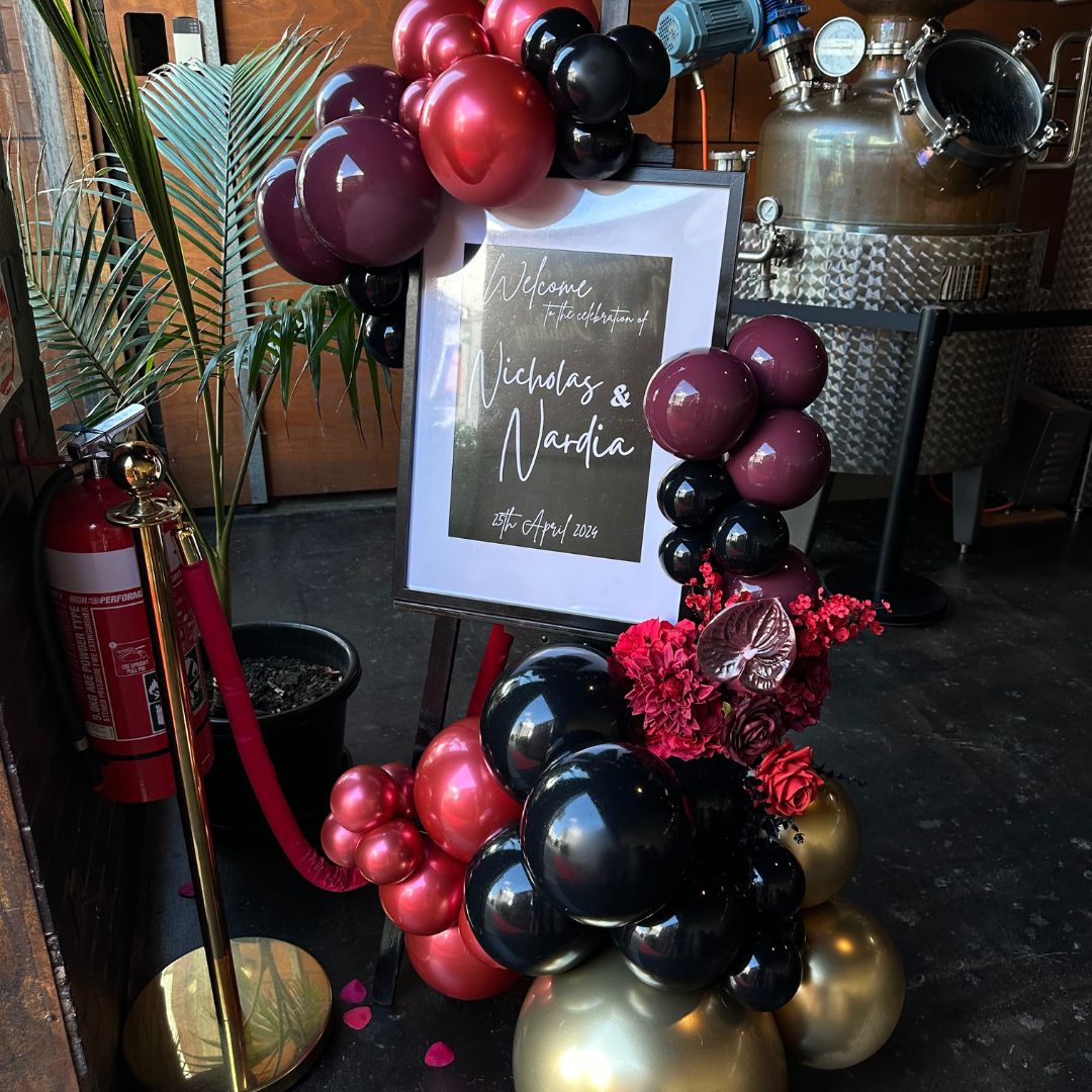 Classic Easel Print Package