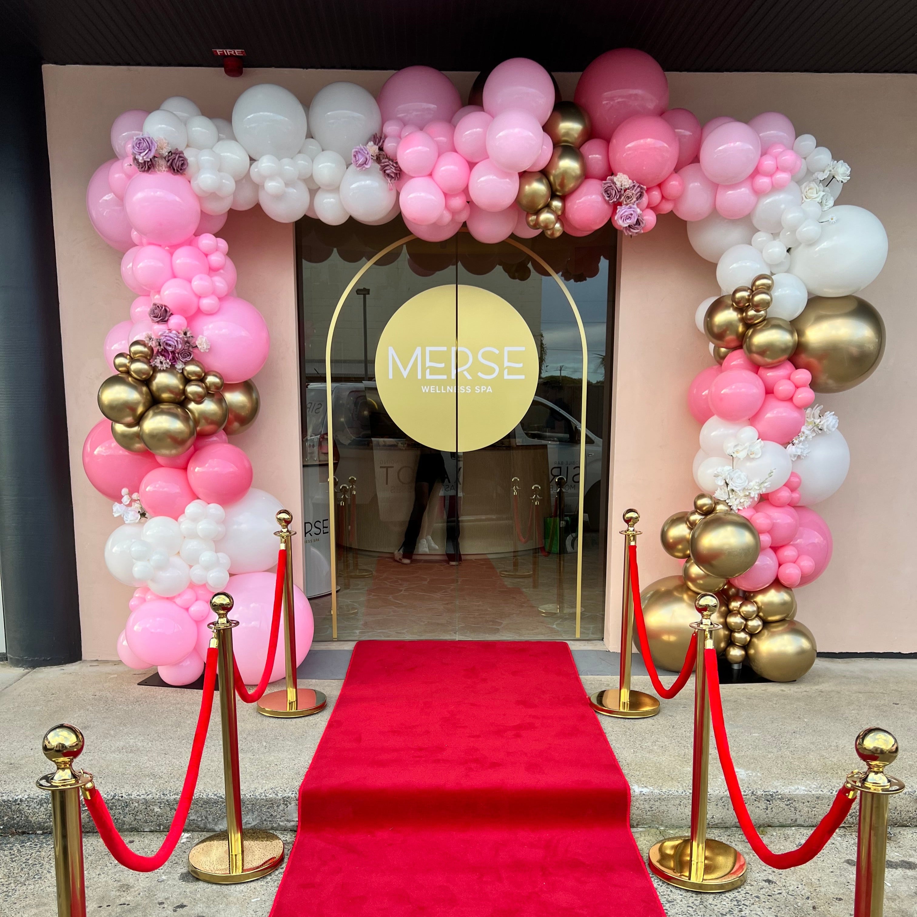 Organic Signature Garland