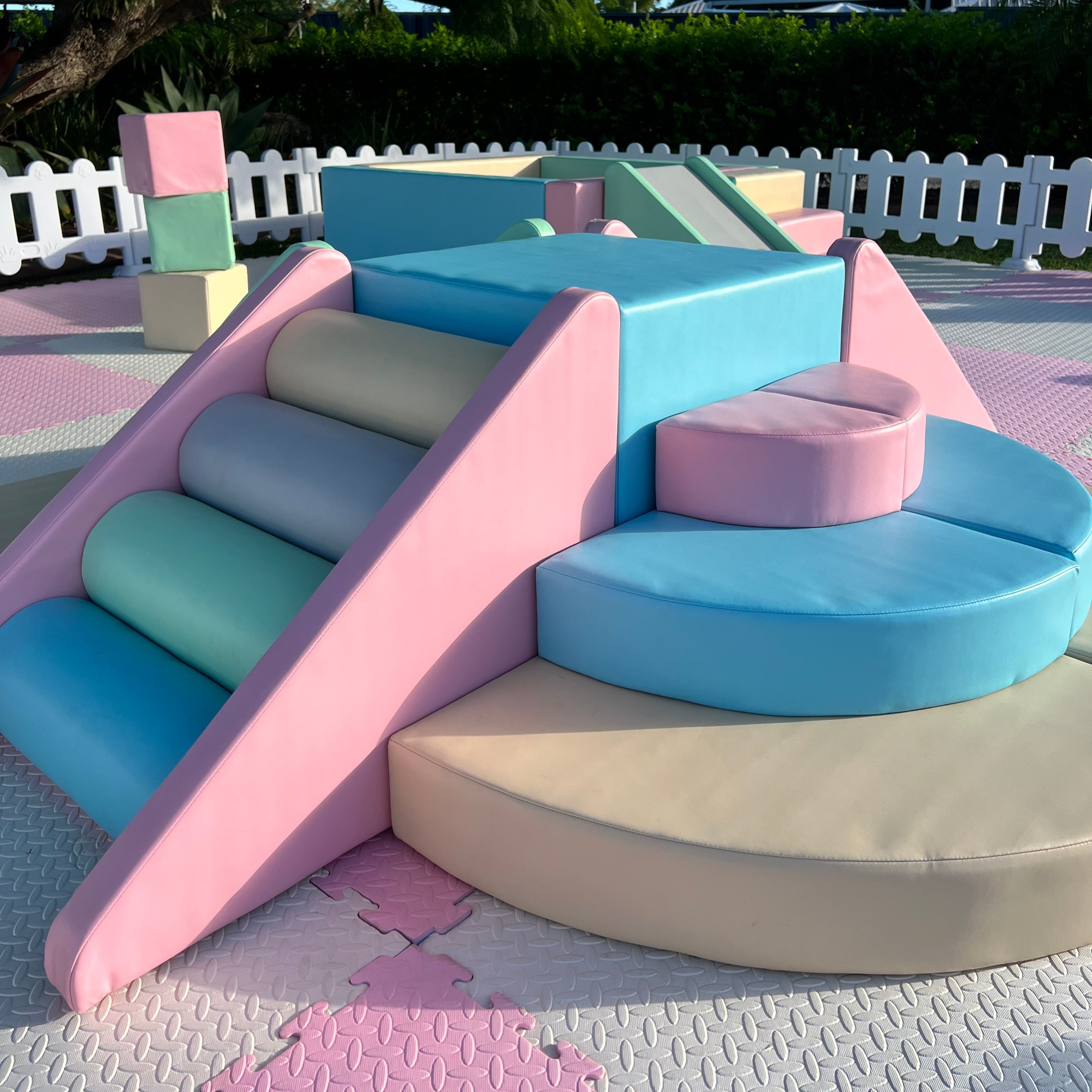 1/2 Set 3m x 3m - Climber & Slider Combo - Pastel Softplay
