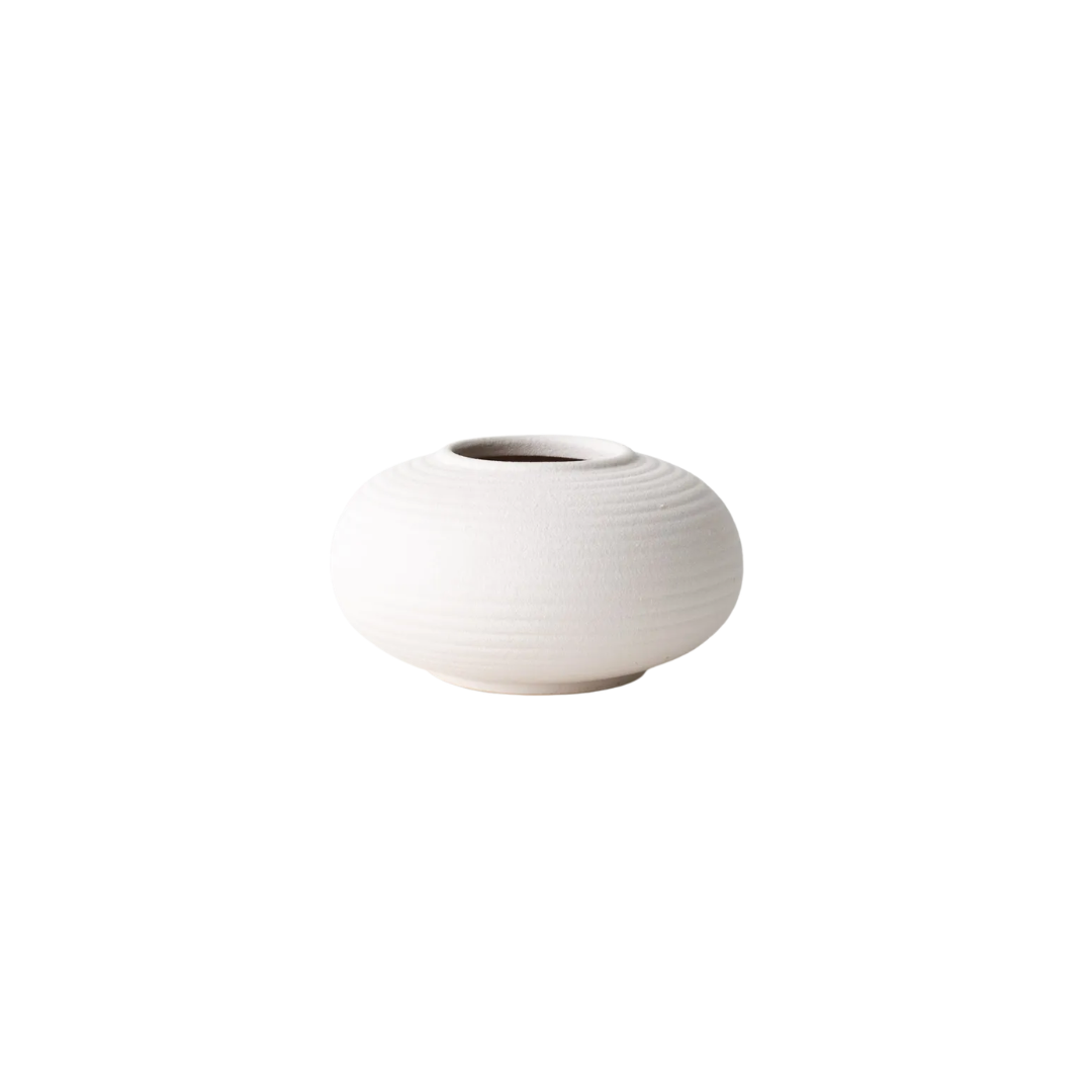 Round Textured Ceramic Vase – White